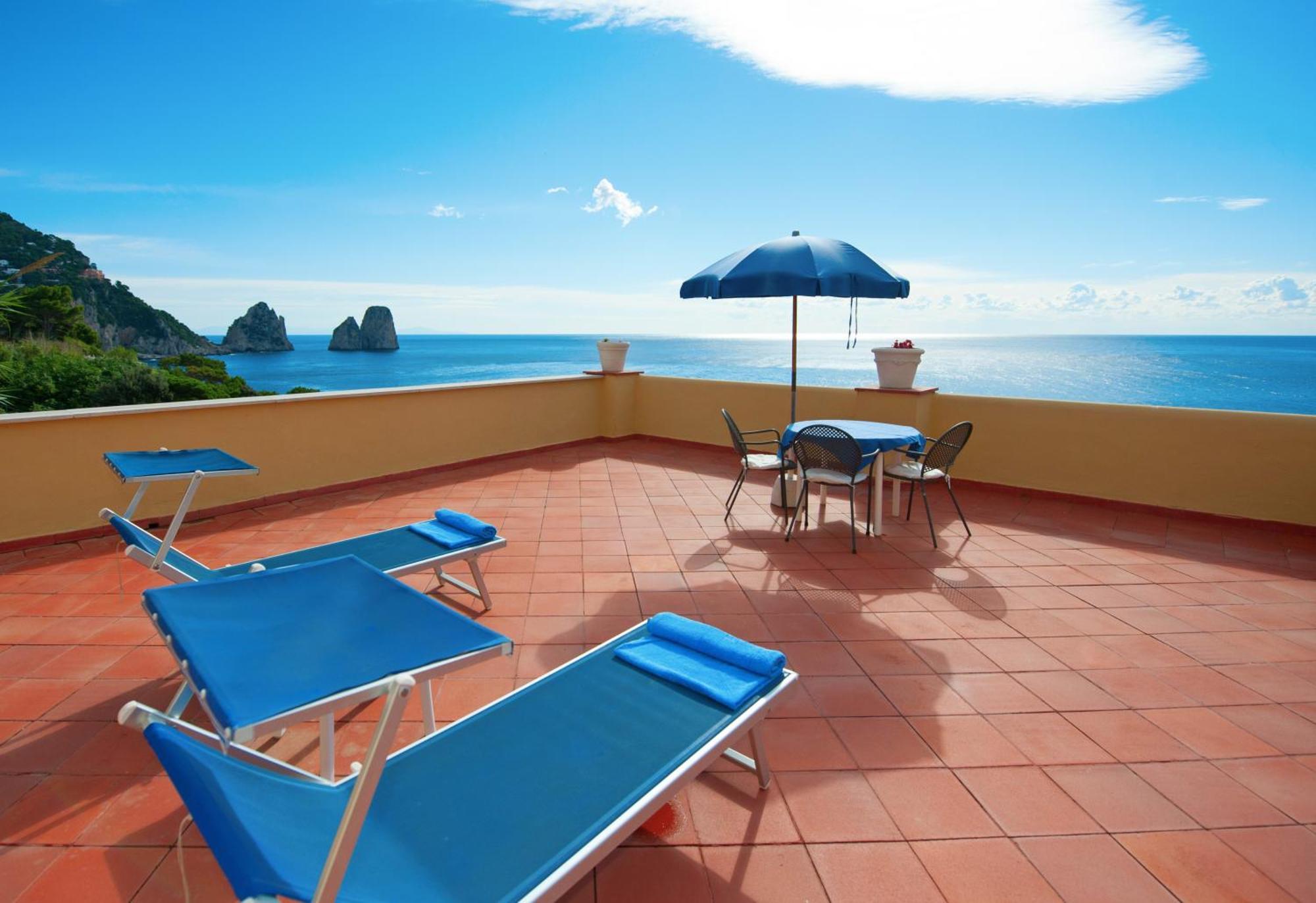 Hotel Weber Ambassador Capri Esterno foto
