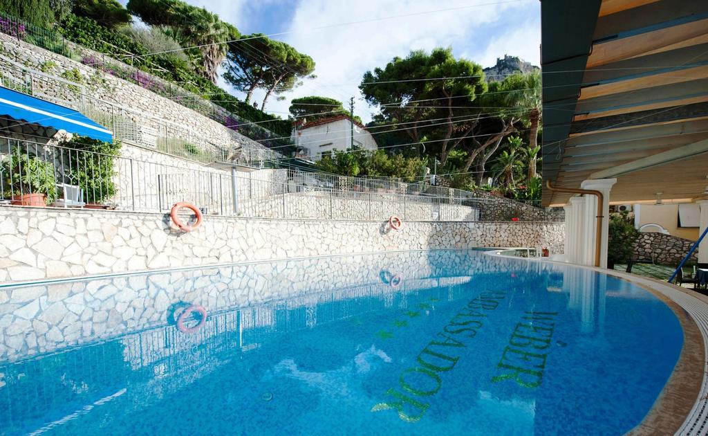 Hotel Weber Ambassador Capri Esterno foto