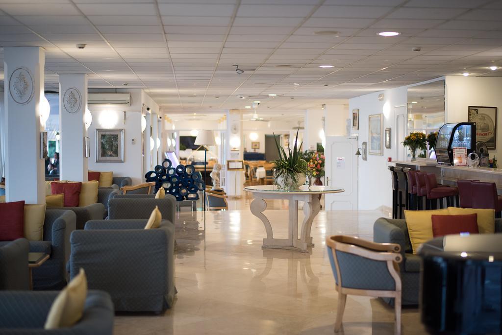 Hotel Weber Ambassador Capri Esterno foto